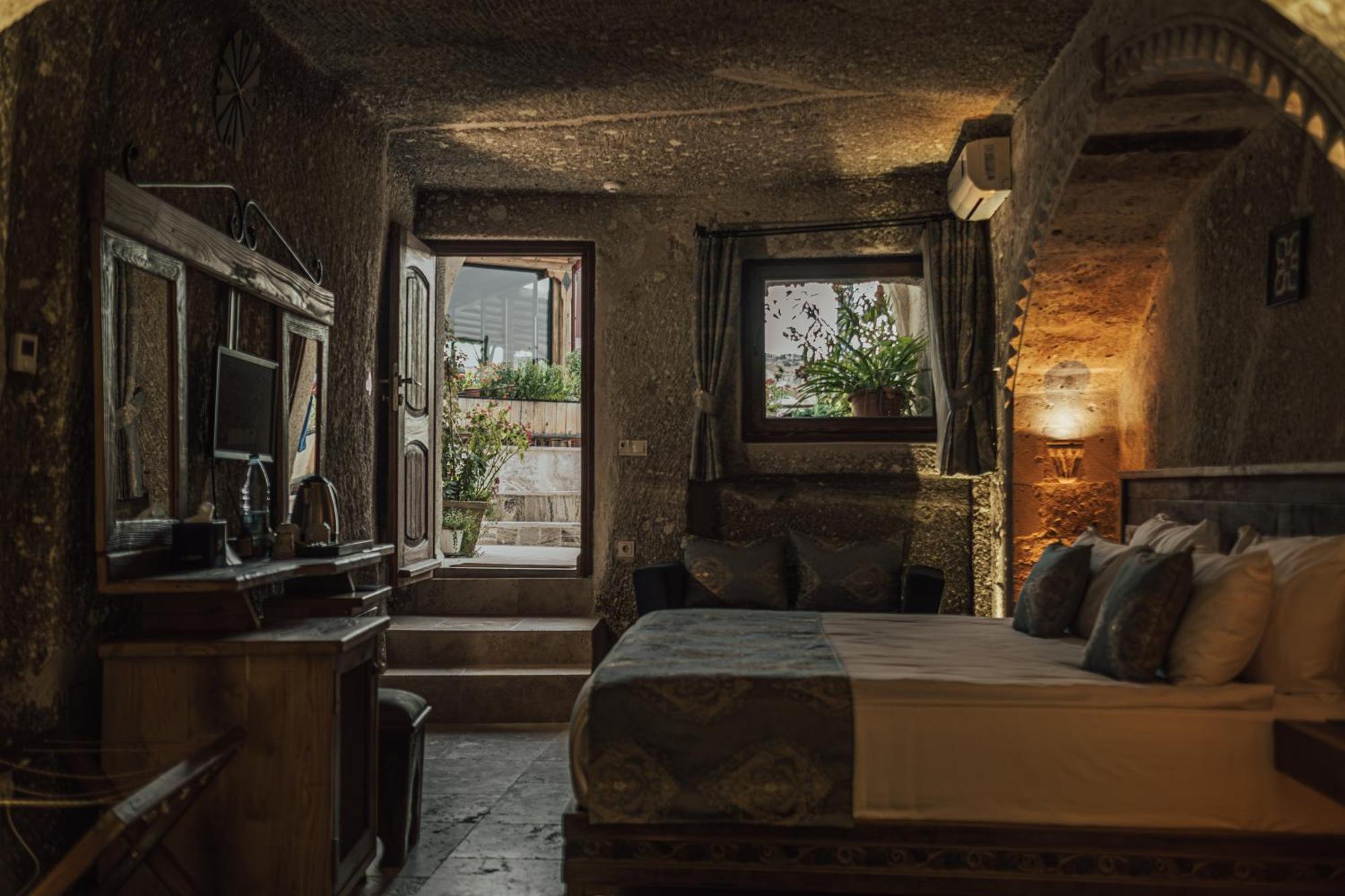 Sah Saray Cave Suites Halal Hotel Göreme Extérieur photo